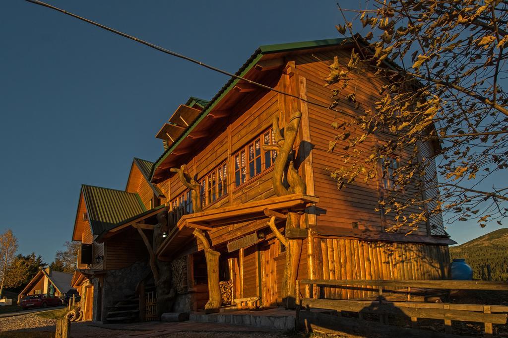 Guesthouse Planinarski Dom Neviden'O Zabljak  Luaran gambar