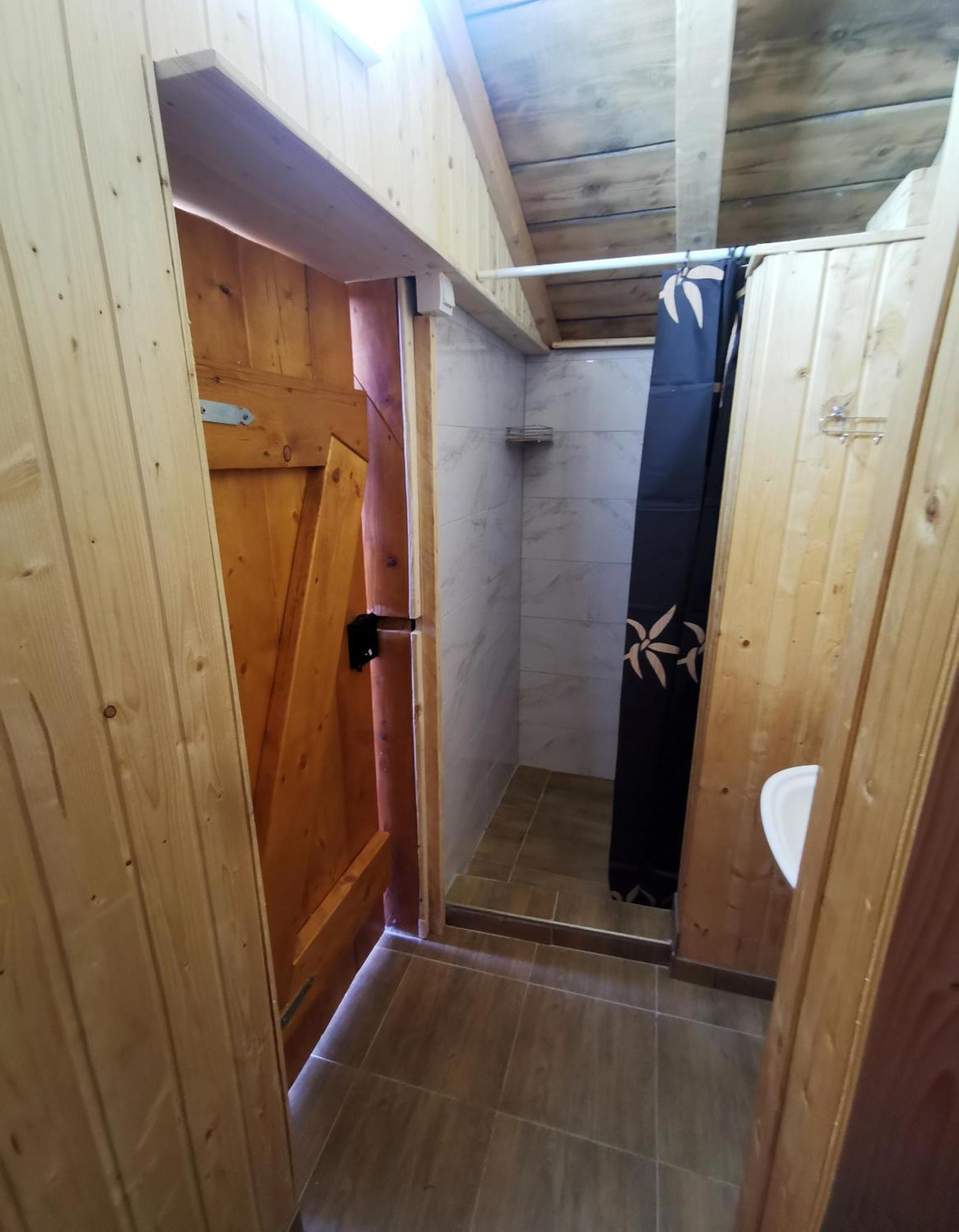 Guesthouse Planinarski Dom Neviden'O Zabljak  Luaran gambar